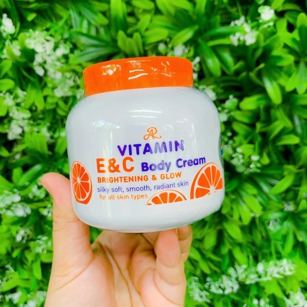 AR Vitamin E&C Brightening & Grow Body Cream 200g 1