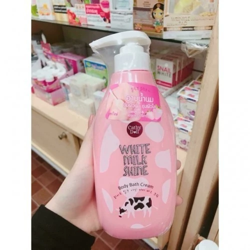 Cathy Doll White Milk Shine Body Bath Cream 450ml Unisex Body Shampoo 1